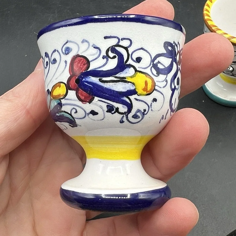 Raffaellesco Hand Painted Egg Cups Italy Deruta Dipinto A Nano Ceramic Set of 3